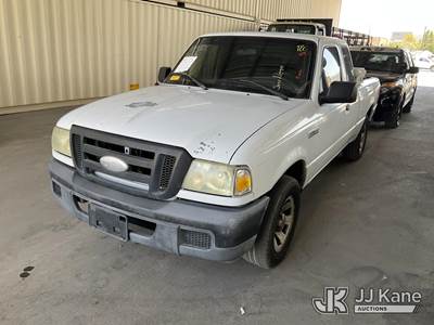 2006 Ford Ranger Extended-Cab Pickup Truck