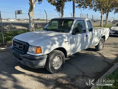 2004 Ford Ranger Extended-Cab Pickup Truck