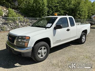 2005 GMC Canyon Extended-Cab Pickup Truck
