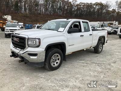 2017 GMC Sierra 1500 Extended-Cab Pickup Truck