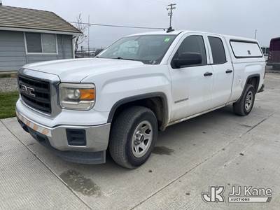 2015 GMC Sierra 1500 Extended-Cab Pickup Truck