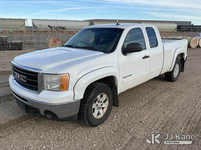 2010 GMC Sierra 1500 4x4 Extended-Cab Pickup Truck