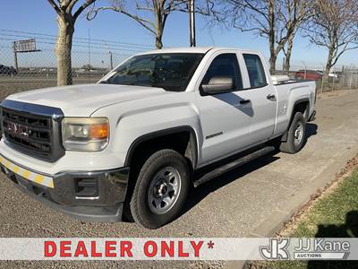 2015 GMC Sierra 1500 Extended-Cab Pickup Truck