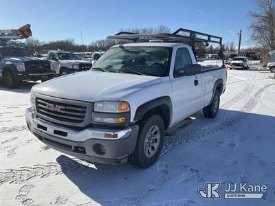 2005 GMC Sierra 1500 Pickup Truck