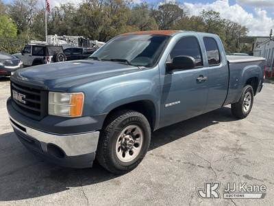 2011 GMC Sierra 1500 Extended-Cab Pickup Truck