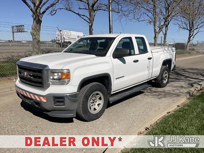 2015 GMC Sierra 1500 Extended-Cab Pickup Truck