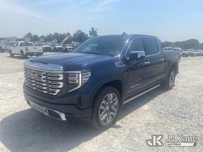 2022 GMC Sierra 1500 Denali Crew-Cab Pickup Truck