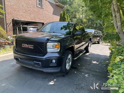 2015 GMC Sierra 1500 Extended-Cab Pickup Truck