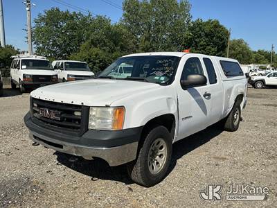 2010 GMC Sierra 1500 4x4 Extended-Cab Pickup Truck