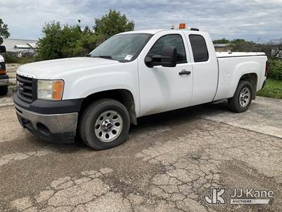 2013 GMC Sierra 1500 Extended-Cab Pickup Truck