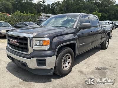 2015 GMC Sierra 1500 Crew-Cab Pickup Truck