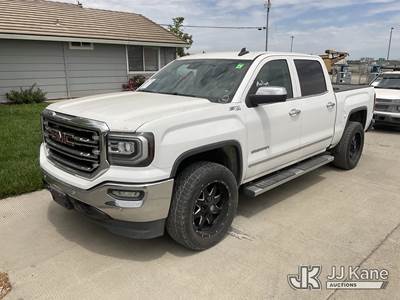 2017 GMC Sierra 1500 Crew-Cab Pickup Truck