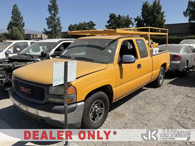 2002 GMC Sierra 1500 Pickup Truck