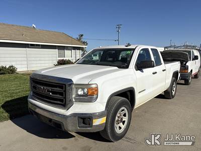 2015 GMC Sierra 1500 Base Double Cab Extended-Cab Pickup Truck
