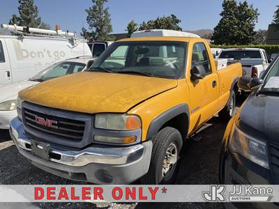 2003 GMC Sierra 2500 Pickup Truck