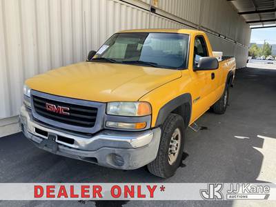 2003 GMC Sierra 2500 Pickup Truck