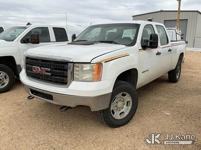 2011 GMC Sierra 2500HD Crew-Cab Pickup Truck