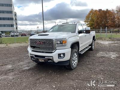 2019 GMC Sierra 2500HD 4x4 Crew-Cab Pickup Truck