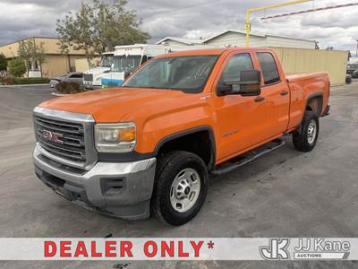 2017 GMC Sierra 2500HD Crew-Cab Pickup Truck