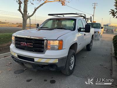 2013 GMC Sierra 2500HD Crew-Cab Pickup Truck