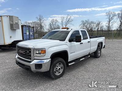 2017 GMC Sierra 2500HD 4x4 Extended-Cab Pickup Truck