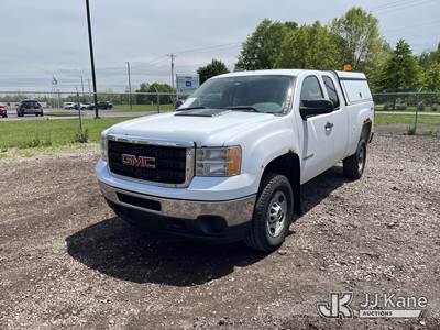 2012 GMC Sierra 2500HD 4x4 Extended-Cab Pickup Truck
