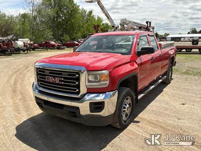 2016 GMC Sierra 2500HD Extended-Cab Pickup Truck