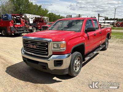 2016 GMC Sierra 2500HD Extended-Cab Pickup Truck