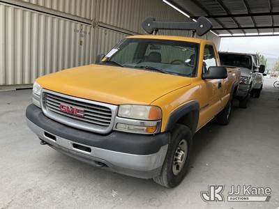 2001 GMC Sierra 2500HD Pickup Truck