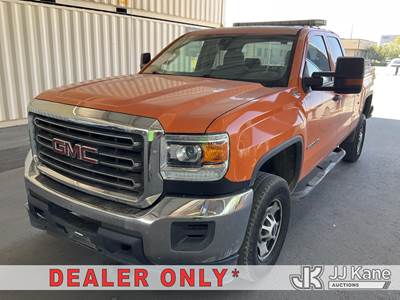 2017 GMC Sierra 2500HD Crew-Cab Pickup Truck