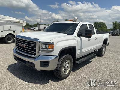 2018 GMC Sierra 2500HD 4x4 Extended-Cab Pickup Truck