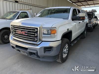 2017 GMC Sierra 2500HD Crew-Cab Pickup Truck