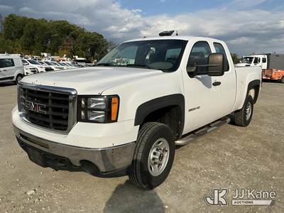 2010 GMC Sierra 2500HD 4x4 Extended-Cab Pickup Truck