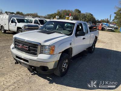 2012 GMC Sierra 2500HD Extended-Cab Pickup Truck