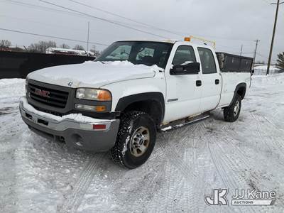2006 GMC Sierra 3500 Crew-Cab Pickup Truck
