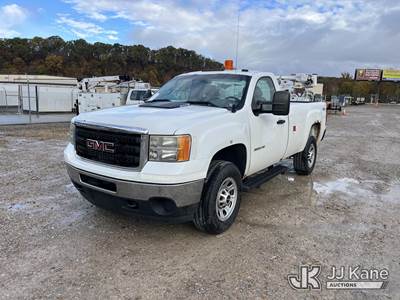 2011 GMC Sierra 3500HD 4x4 Pickup Truck