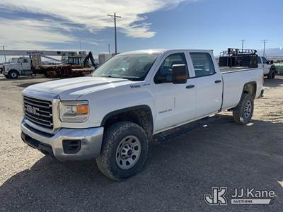 2017 GMC Sierra 3500HD 4x4 Crew-Cab Pickup Truck