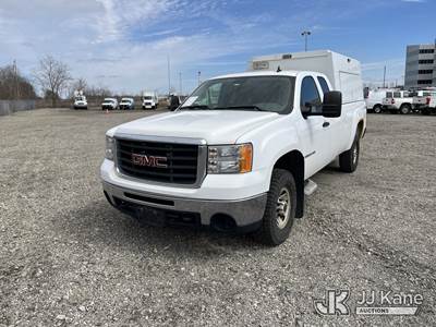 2007 GMC Sierra 3500HD 4x4 Extended-Cab Pickup Truck