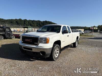 2011 GMC Sierra 3500HD 4x4 Extended-Cab Pickup Truck