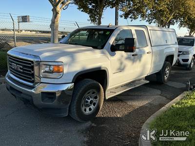 2015 GMC Sierra 3500HD Base Double Cab Long Box Extended-Cab Pickup Truck