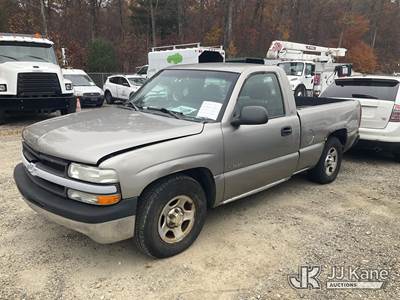 2002 GMC Sierra Pickup Truck
