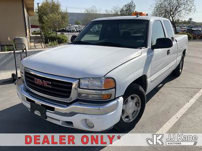 2007 GMC Sierra Classic 1500 HYBRID Extended-Cab Pickup Truck