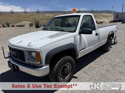 2000 GMC Sierra Classic 3500 4x4 Pickup Truck