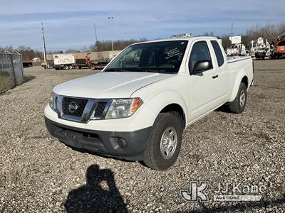 2015 Nissan Frontier Extended-Cab Pickup Truck For Sale, 117,325 Miles
