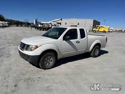 2018 Nissan Frontier Extended-Cab Pickup Truck