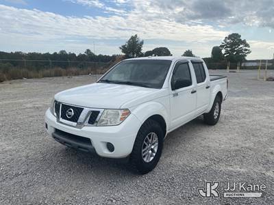 2016 Nissan Frontier Extended-Cab Pickup Truck