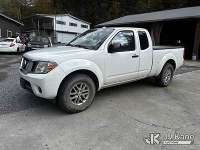 2017 Nissan Frontier Extended-Cab Pickup Truck