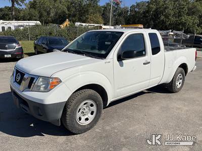 2017 Nissan Frontier Extended-Cab Pickup Truck