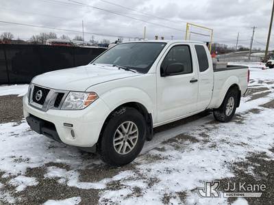 2016 Nissan Frontier Extended-Cab Pickup Truck