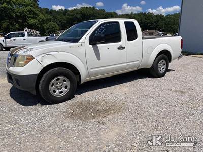 2016 Nissan Frontier Extended-Cab Pickup Truck